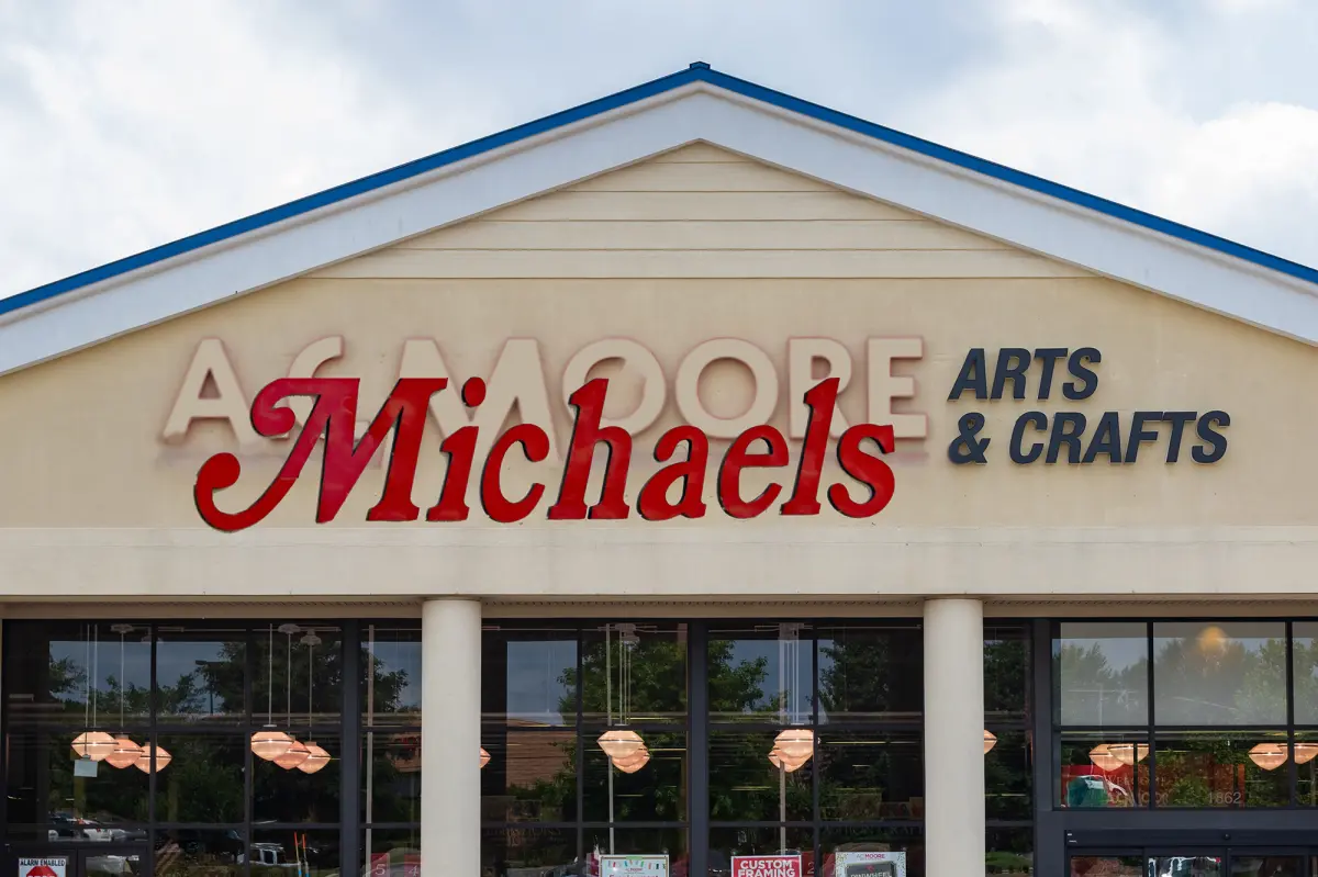 Is Michaels Going Out Of Business